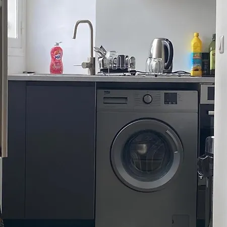 Brand new location 0 min walk from HENRI IV / PANTHÉON / LUXEMBOURG *